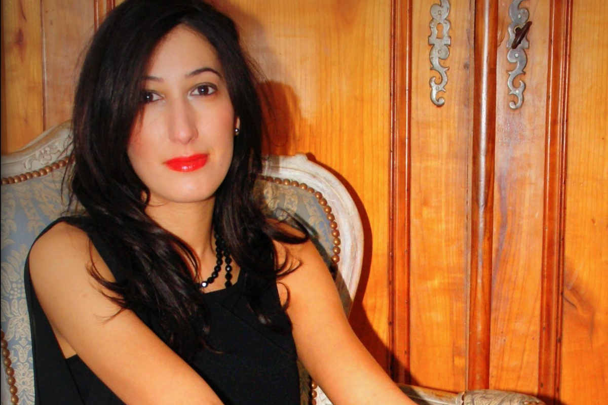Sabrina Medjebeur : une voix engagée en sociologie sontemporaine